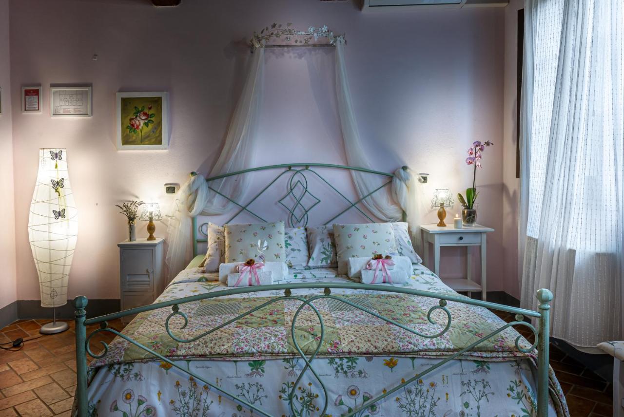 Casal Di Peppe B&B Orentano Экстерьер фото